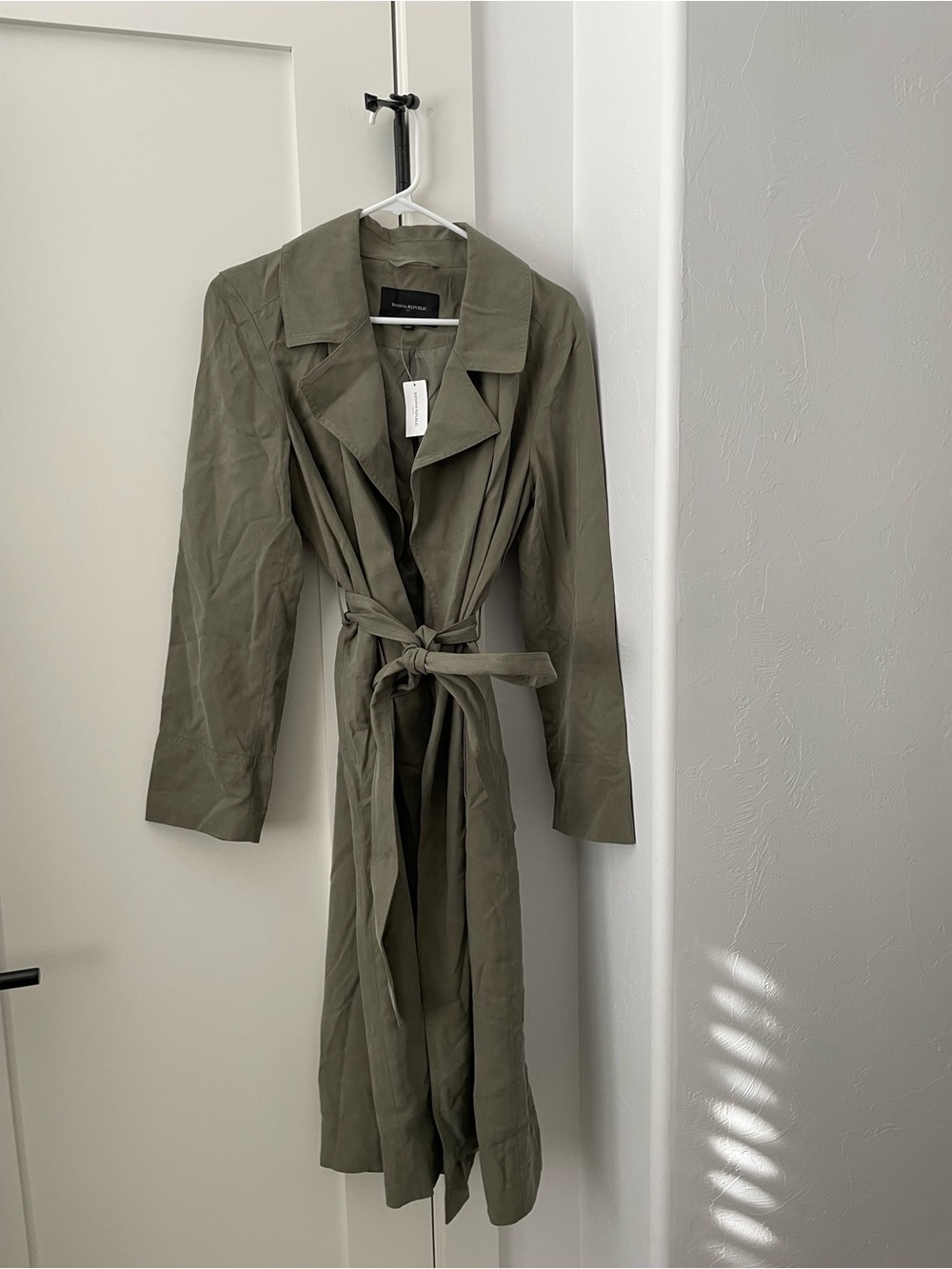 Banana Republic Olive Green Trench Coat with Waist Tie